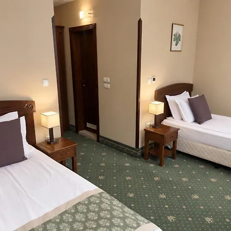 Retro 3* Haskovo