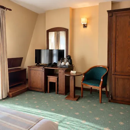 Retro 3* Haskovo